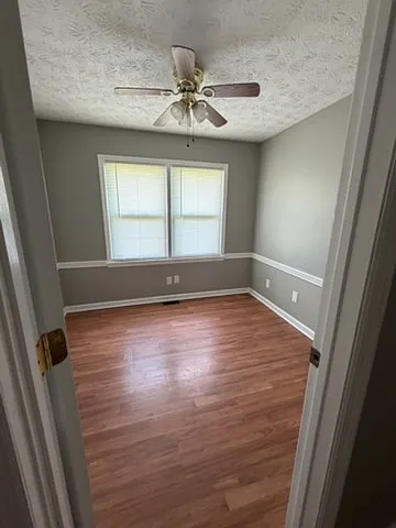 102 N Glencove — Photo 8