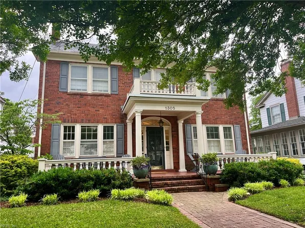 1305 Armistead Bridge Rd, Norfolk, VA 23507