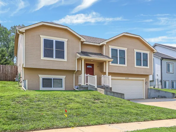 2505 Sawmill Rd, Junction City, KS 66441