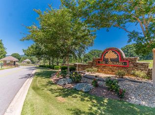 291 Raspberry Ln, Clarkesville, GA 30523