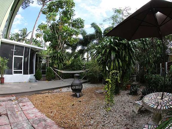 5th image of 1712 NW 14th St