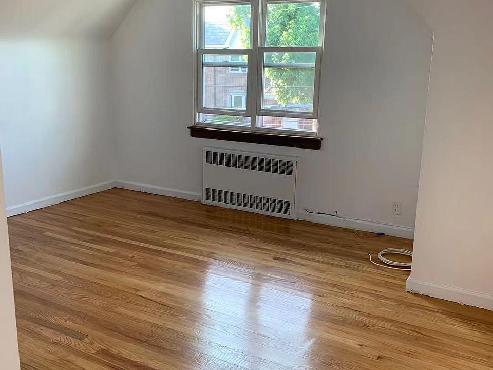 1st image of 14960 17th Ave Floor 2
