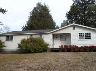 1467 Whites Chapel Rd, Gadsden, AL 35901