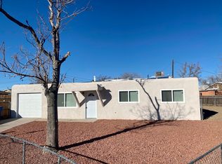 5807 Simon Ct SW, Albuquerque, NM 87121