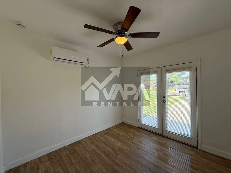 7210 Glen Trl — Photo 16