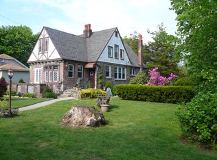 63 Wilson Blvd, Islip, NY 11751