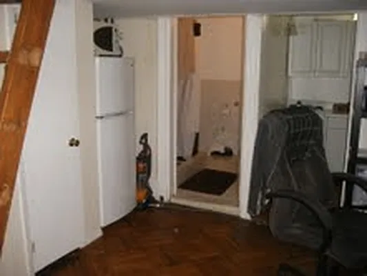 Rented by New Yorker Realty | media 8