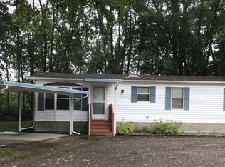 105 Sheppard Ave, Flushing, MI 48433