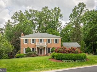 3277 Chancellor Dr, Woodbridge, VA 22192