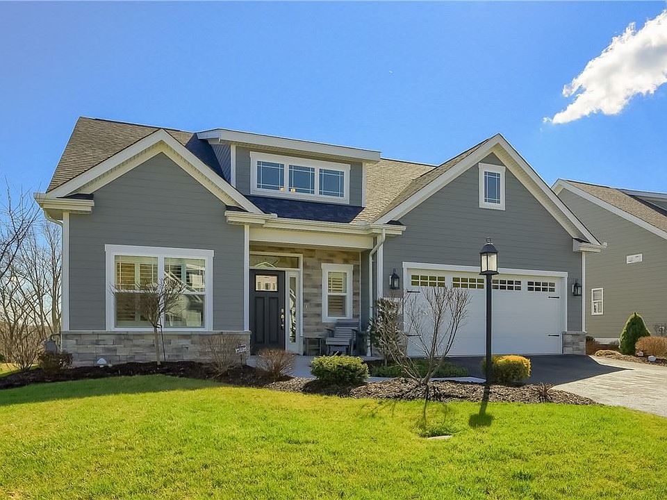 1st image of 125 Summer Ln
