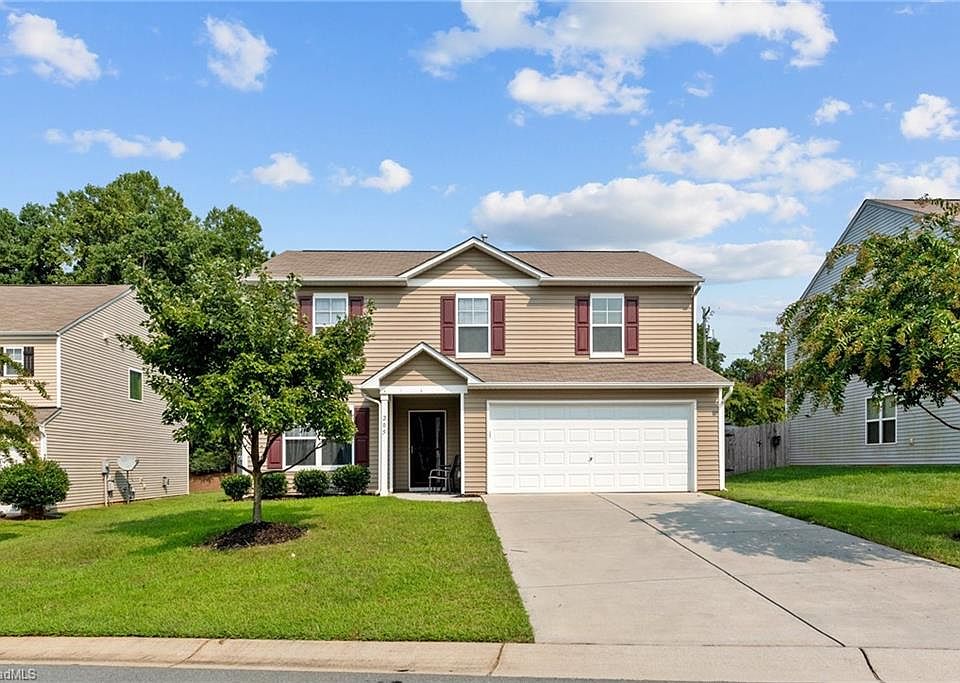 1st image of 205 Norwood Ct