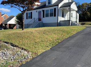 200 Goodwin Ave, Salem, VA 24153