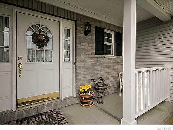 2nd image of 44 N Parrish Dr