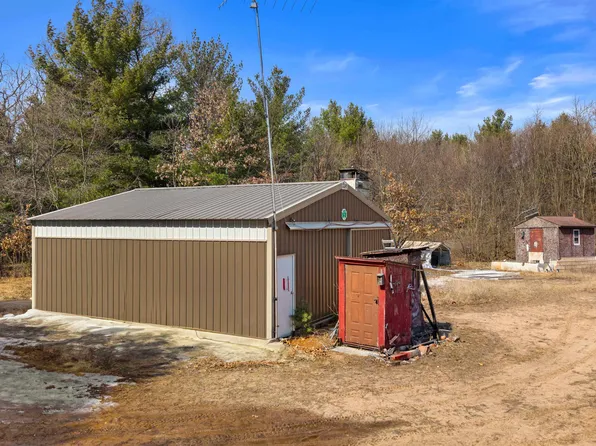 W11944 Czech Ave, Coloma, WI 54930