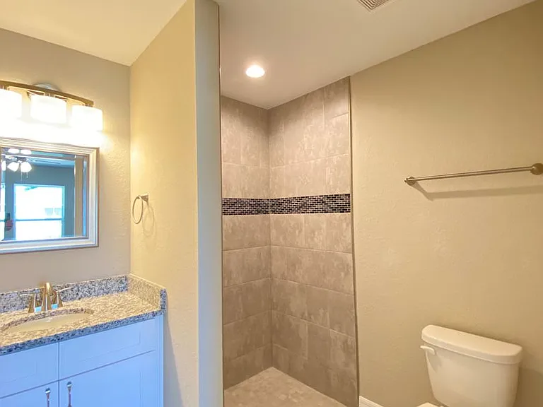 13709 SW 40th Cir — Photo 18
