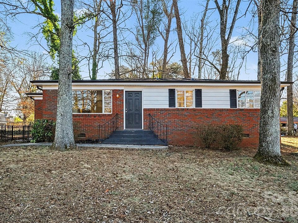 1st image of 1407 Sherwood Dr