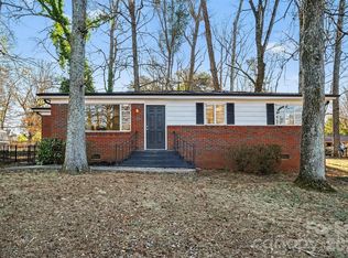 1407 Sherwood Dr, Kannapolis, NC 28081