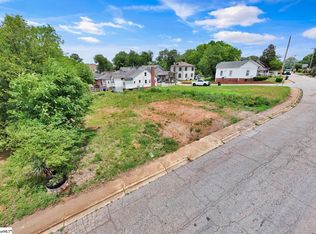 304 Sullivan St, Greenville, SC 29601