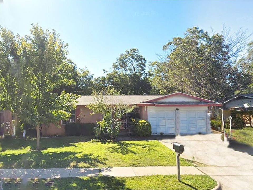 1st image of 2516 Greenway St