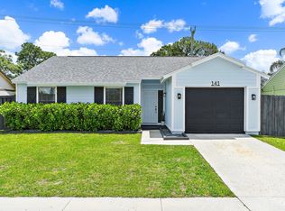 141 Rosewood Circle, Jupiter, FL 33458