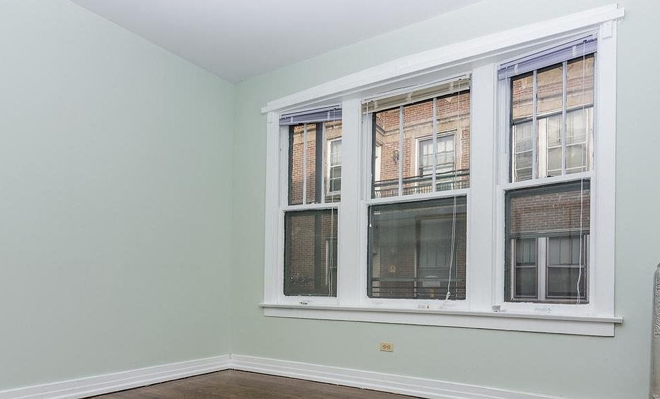 1st image of 6216 S Eberhart Ave #3