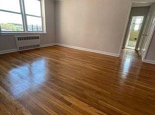8655 Bay Pkwy APT E3, Brooklyn, NY 11214