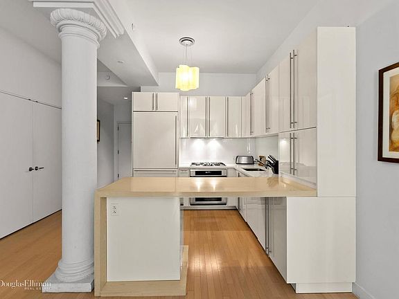 3rd image of 650 6th Ave APT 4N