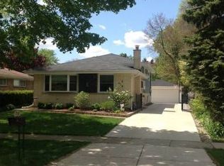 710 S Roosevelt Ave, Arlington Heights, IL