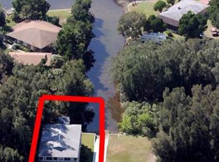 6744 Seaview Blvd, Hudson, FL 34667
