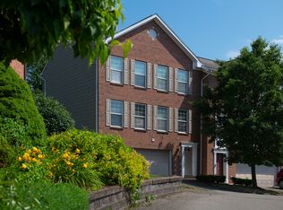 Holiday Park Apartments and Townhomes, Pittsburgh, PA 15239