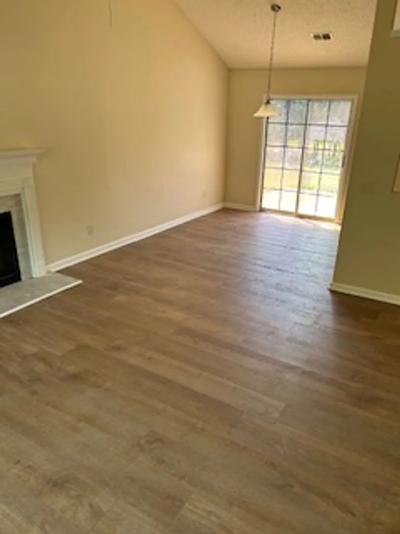 105 Margaret Way Hogansville, GA — Photo 2