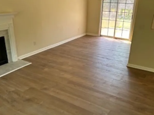 105 Margaret Way, Hogansville, GA 30230
