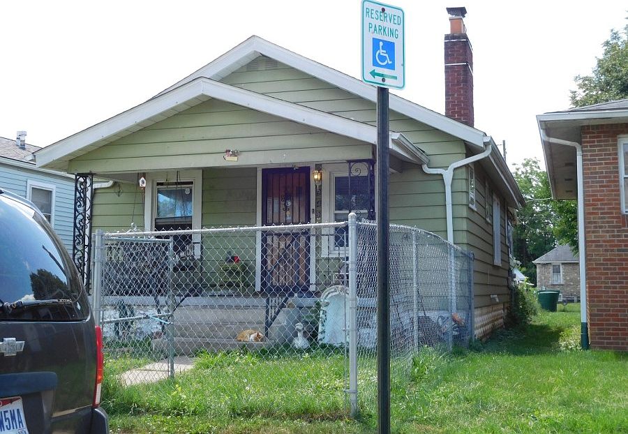1st image of 949 Campbell Ave