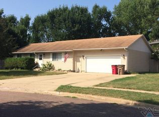 4505 S Eden Cir, Sioux Falls, SD 57106