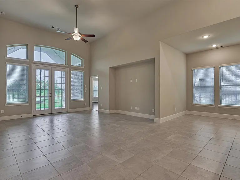 20911 Velvet Wing Dr — Photo 29