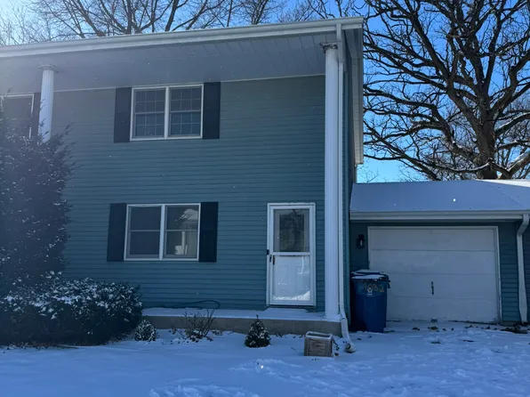 1032 Quail Dr, Morris, IL 60450