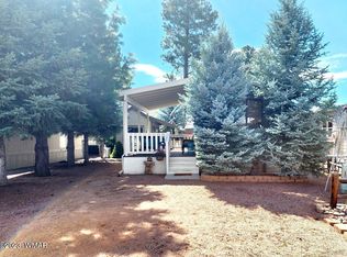 2706 Stagecoach Blvd, Overgaard, AZ 85933