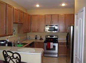 4th image of 2940 Le Conte St Unit 2940