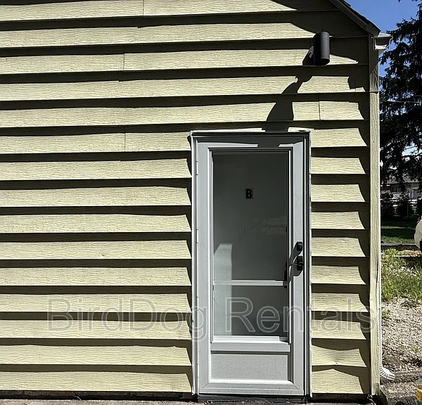 103 Garden Heights Ave #B — Photo 2