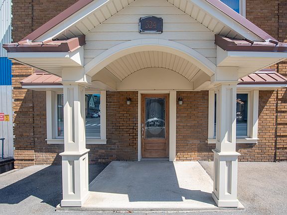 3rd image of 324 Main Street