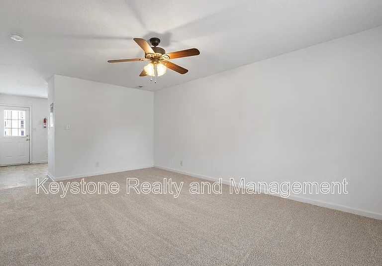 512 Peachers Ridge Rd #2B — Photo 3