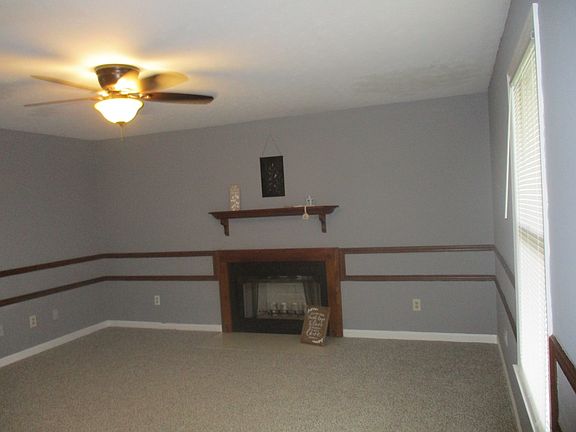 3rd image of 999 Miriah Dr