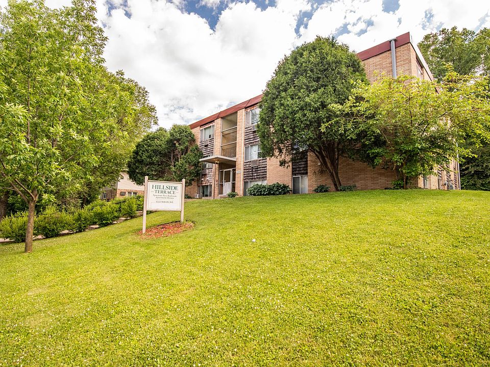 1st image of 1555 Willis Ave #9