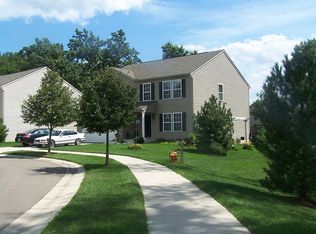 153 Cascade Ln, Waterford, MI 48327