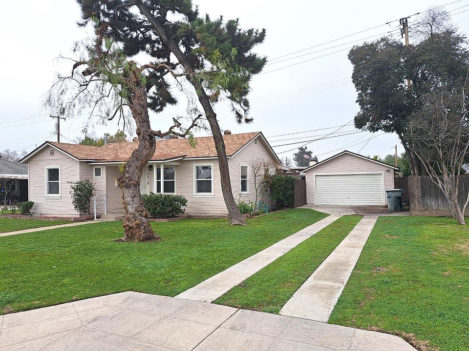 1st image of 2219 E Cambridge Ave