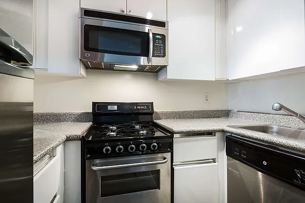 Rented by Compass | media 6