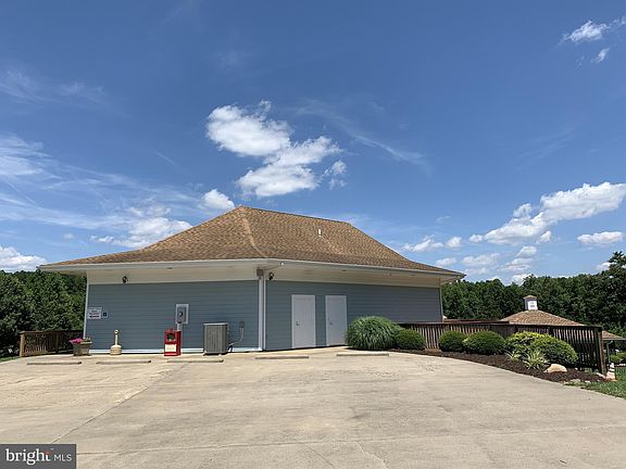 3rd image of 0 Lake Forest Dr