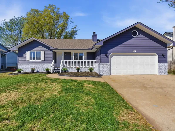 1137 N Burrows St, Belle Plaine, KS 67013