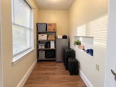 Studio, 9999 sqft, $1,800 — Photo 3