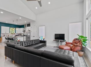 911 Gene Johnson St, Austin, TX 78751